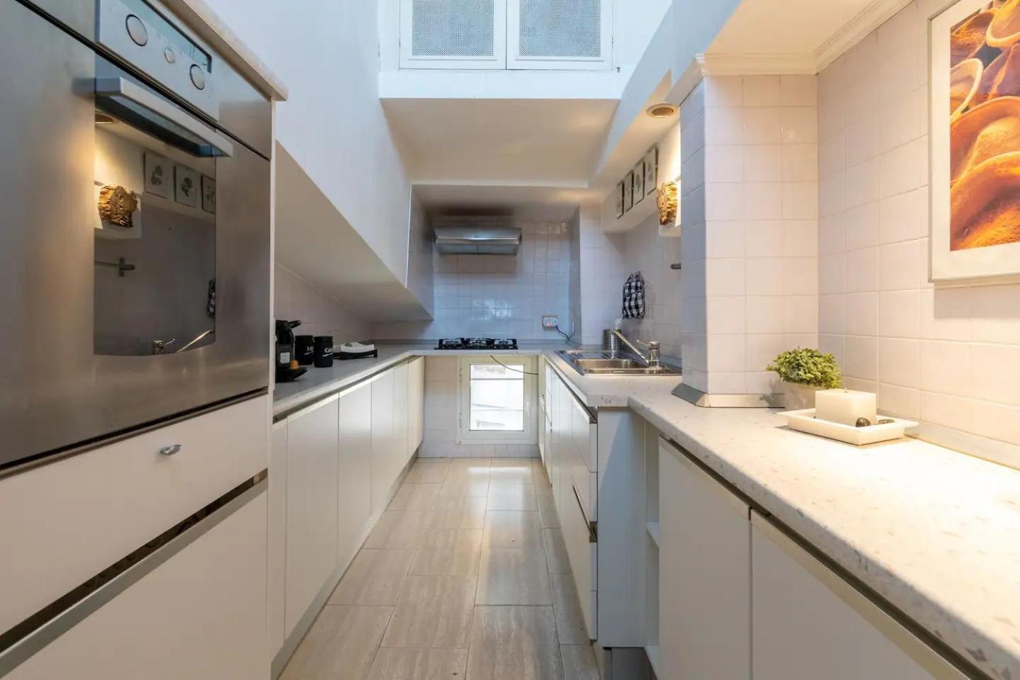 15 Min From Piazza Venezia Skyline Sanctuary In Trastevere Екстериор снимка